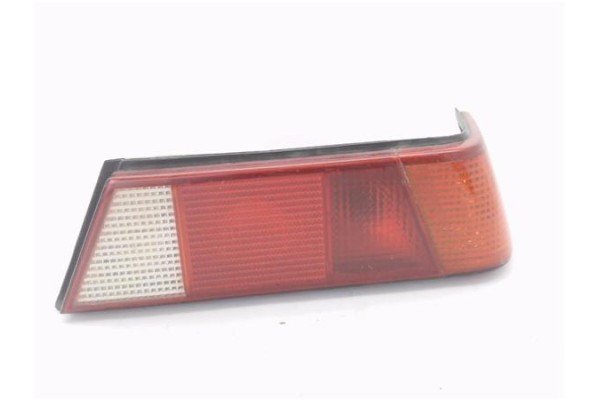 Recambio de piloto trasero derecho para alfa romeo 33 1.3 referencia OEM IAM 16607  