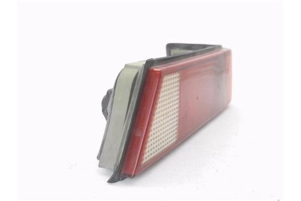 Recambio de piloto trasero derecho para alfa romeo 33 1.3 referencia OEM IAM 16607  