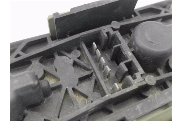 Recambio de piloto trasero derecho para alfa romeo 33 1.3 referencia OEM IAM 16607  