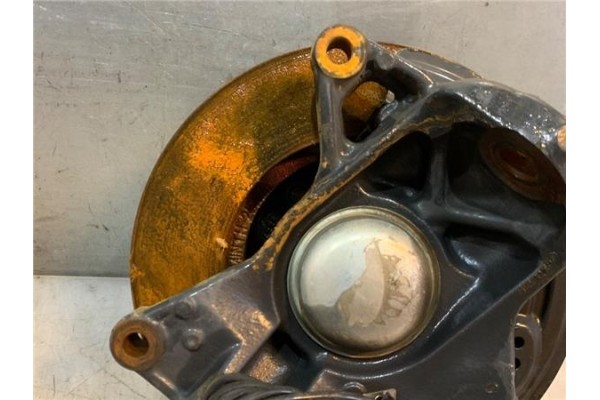 Recambio de mangueta delantero derecha para iveco daily chasis 2.3 referencia OEM IAM 5802418101  