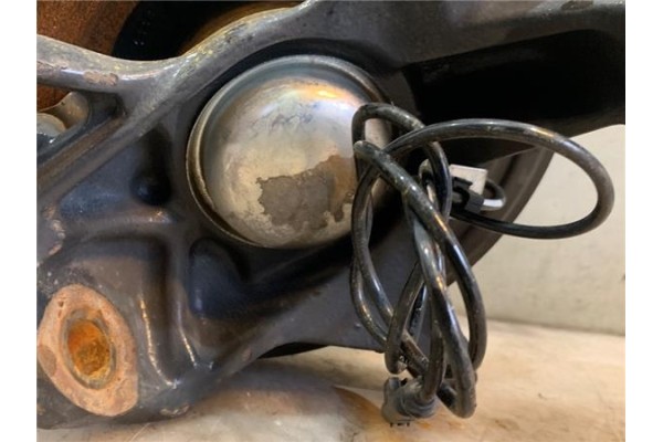 Recambio de mangueta delantero izquierda para iveco daily chasis 2.3 referencia OEM IAM 5802418095  