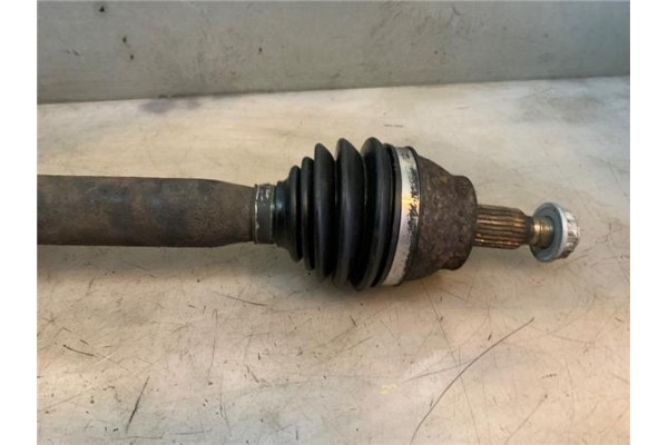 Recambio de palier delantero derecho para mercedes-benz clase b (bm 245) 1.7 170 (245.232) referencia OEM IAM A1693604072  