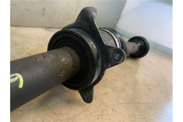 Recambio de palier delantero derecho para mercedes-benz clase b (bm 245) 1.7 170 (245.232) referencia OEM IAM A1693604072  