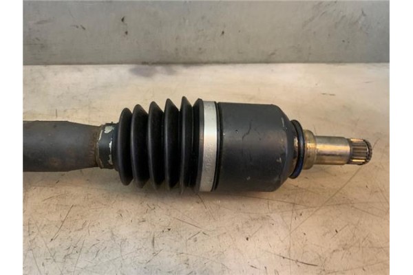 Recambio de palier delantero izquierdo para mercedes-benz clase b (bm 245) 1.7 170 (245.232) referencia OEM IAM A1693603972 A169