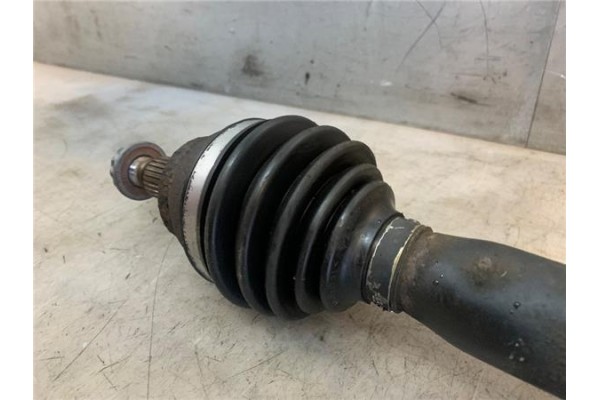 Recambio de palier delantero izquierdo para mercedes-benz clase b (bm 245) 1.7 170 (245.232) referencia OEM IAM A1693603972 A169