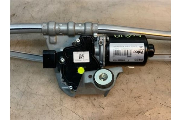 Recambio de motor limpiaparabrisas delantero para iveco daily chasis 2.3 referencia OEM IAM 5801463566  