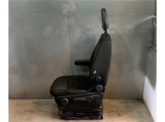 Recambio de asiento delantero izquierdo para iveco daily chasis 2.3 referencia OEM IAM 5802826074  