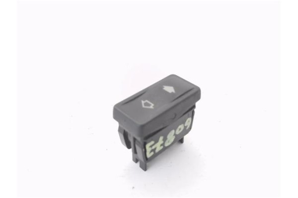 Recambio de mando elevalunas delantero izquierdo para citroen zx 1.9 d referencia OEM IAM 22681  