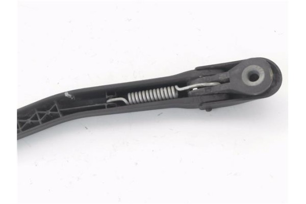 Recambio de brazo limpiaparabrisas trasero para fiat ii punto (188) berlina 1.2 60 (188.030, .050, .130, .150, .230, .250) refer
