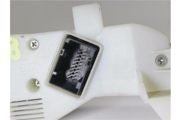 Recambio de mando elevalunas delantero izquierdo para fiat ii punto (188) berlina 1.2 60 (188.030, .050, .130, .150, .230, .250)