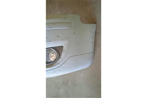 Recambio de paragolpes delantero para audi a3 sportback (8pa) 2.0 tdi ambiente referencia OEM IAM 8P3807105  