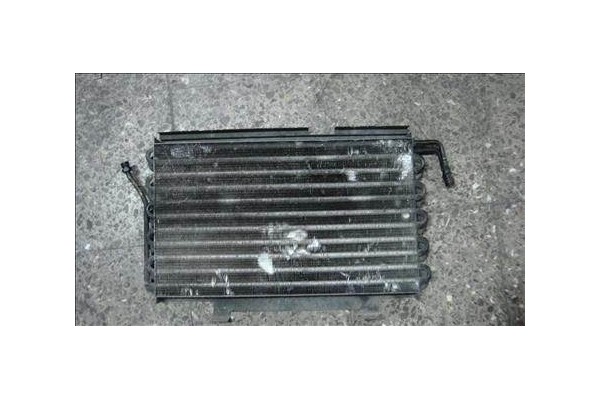 Recambio de radiador aire acondicionado para ford orion 1.6 ghia referencia OEM IAM   