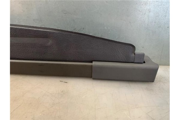 Recambio de bandeja trasero para mercedes-benz clase a (bm 168) 1.9 190 (168.032) referencia OEM IAM A1687400170 FKZ  