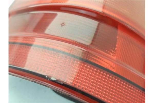 Recambio de piloto trasero derecho para mercedes-benz clase a (bm 168) 1.9 190 (168.032) referencia OEM IAM 1688201064R 33105960