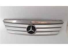 Recambio de rejilla capo para mercedes-benz clase a (bm 168) 1.9 190 (168.032) referencia OEM IAM 1688800083  
