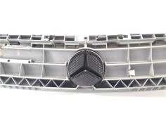 Recambio de rejilla capo para mercedes-benz clase a (bm 168) 1.9 190 (168.032) referencia OEM IAM 1688800083  