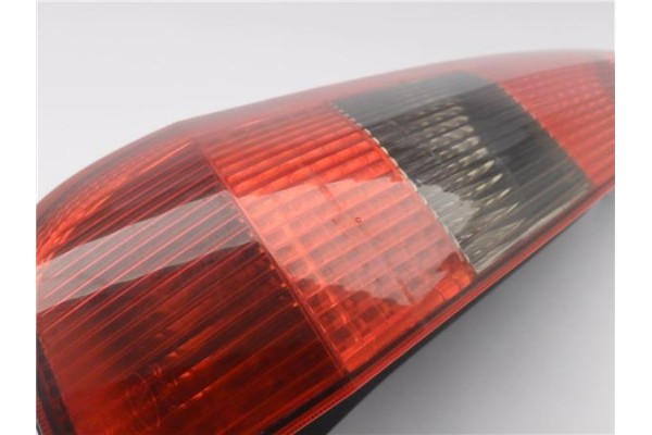 Recambio de piloto trasero izquierdo para ford fiesta v (jh_, jd_) 1.4 tdci referencia OEM IAM 2S6113N004AD  