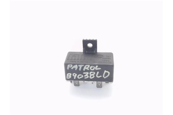 Recambio de rele calentadores para nissan patrol station wagon (w260) 2.8 td referencia OEM IAM 4RA00358800  