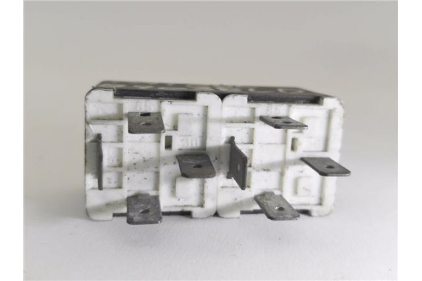 Recambio de rele calentadores para nissan patrol station wagon (w260) 2.8 td referencia OEM IAM 4RA00358800  