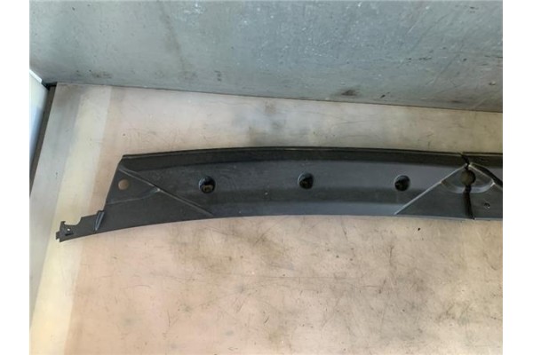 Recambio de torpedo para iveco daily chasis 2.3 referencia OEM IAM 5801951120KZ  