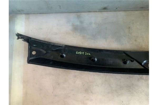 Recambio de torpedo para iveco daily chasis 2.3 referencia OEM IAM 5801951120KZ  