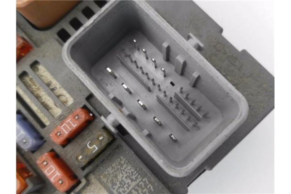 Recambio de bsm para peugeot 5008 1.6 premium referencia OEM IAM 9667044980  