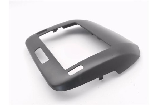 Recambio de embellecedor consola central para peugeot 5008 1.6 premium referencia OEM IAM 9685092177  