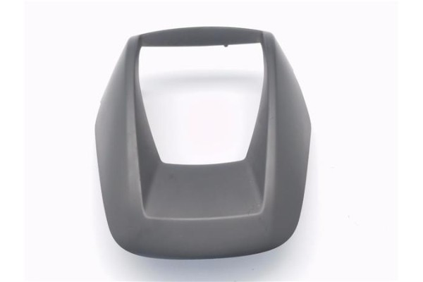 Recambio de embellecedor consola salpicadero para peugeot 5008 1.6 premium referencia OEM IAM 9685320377  