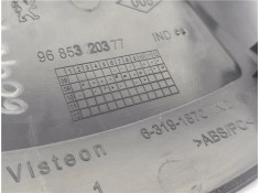 Recambio de embellecedor consola salpicadero para peugeot 5008 1.6 premium referencia OEM IAM 9685320377  