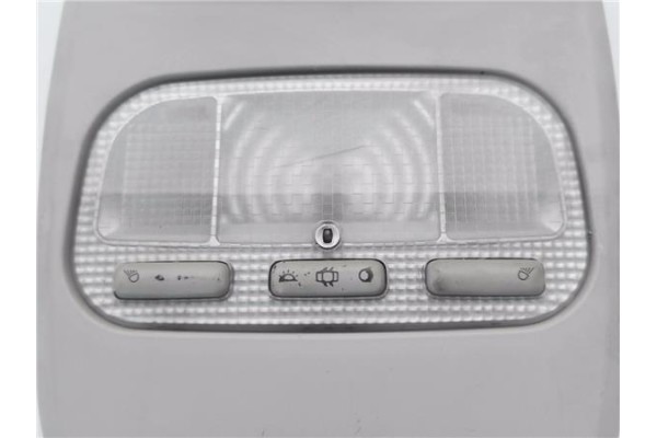 Recambio de luz delantero central techo para peugeot 5008 1.6 premium referencia OEM IAM 9681370177  