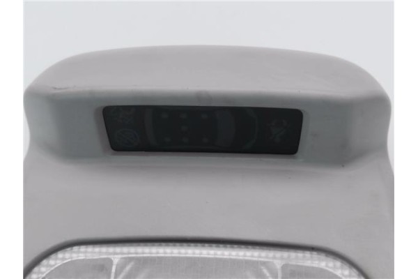 Recambio de luz delantero central techo para peugeot 5008 1.6 premium referencia OEM IAM 9681370177  