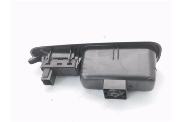 Recambio de mando elevalunas trasero izquierdo para peugeot 5008 1.6 premium referencia OEM IAM 96759764ZD  
