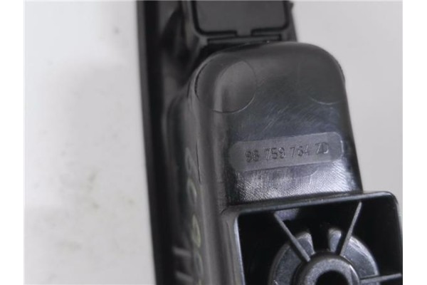 Recambio de mando elevalunas trasero izquierdo para peugeot 5008 1.6 premium referencia OEM IAM 96759764ZD  