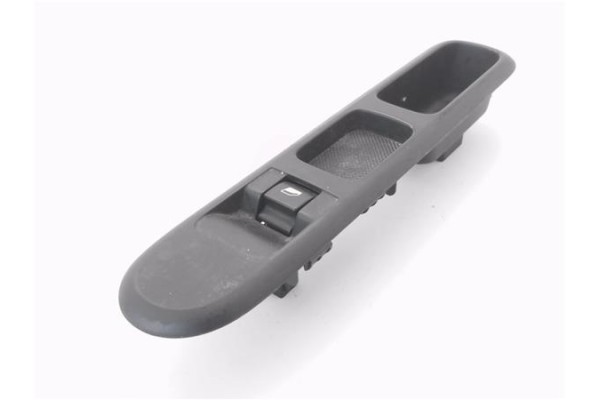 Recambio de mando elevalunas delantero derecho para peugeot 5008 1.6 premium referencia OEM IAM 96650618ZD  