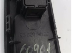 Recambio de mando elevalunas delantero derecho para peugeot 5008 1.6 premium referencia OEM IAM 96650618ZD  