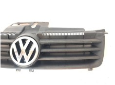 Recambio de rejilla capo para volkswagen polo iv (9n1) 1.9 sdi referencia OEM IAM 6Q853653C  