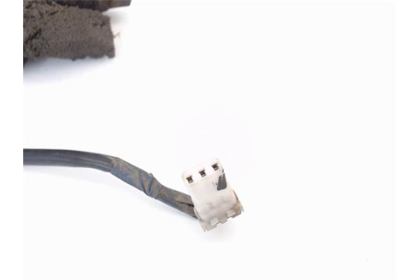 Recambio de retrovisor electrico izquierdo para nissan sunny berlina (n13) referencia OEM IAM   