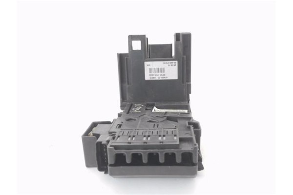 Recambio de caja fusibles/rele para peugeot 5008 1.6 premium referencia OEM IAM 9666527680 97993N02 