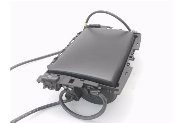 Recambio de pantalla para peugeot 5008 1.6 premium referencia OEM IAM 96735367ZD A2C53387489 