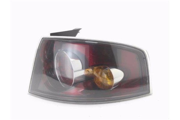 Recambio de piloto trasero derecho para seat ibiza (6l1) 1.4 16v referencia OEM IAM 6L6945096C 6L6945112B 