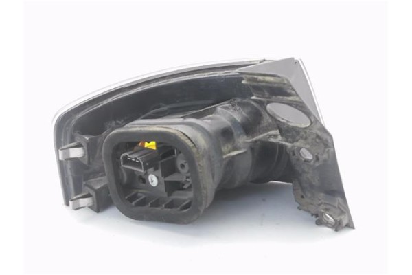 Recambio de piloto trasero derecho para seat ibiza (6l1) 1.4 16v referencia OEM IAM 6L6945096C 6L6945112B 