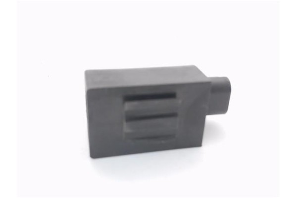 Recambio de rele ventilador para citroen c6 2.2 básico referencia OEM IAM 9656112480  