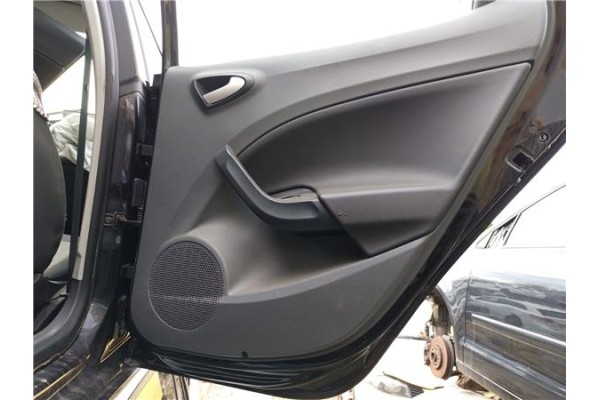Recambio de guarnecido puerta trasero derecha para seat ibiza berlina (6j5) 1.9 tdi referencia OEM IAM   