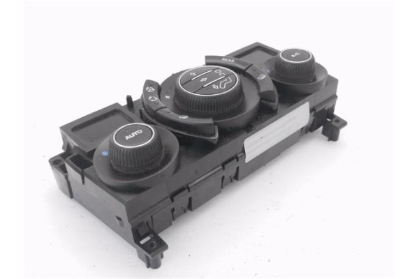 Recambio de mandos climatizador para peugeot 5008 1.6 premium referencia OEM IAM 96738323XT  