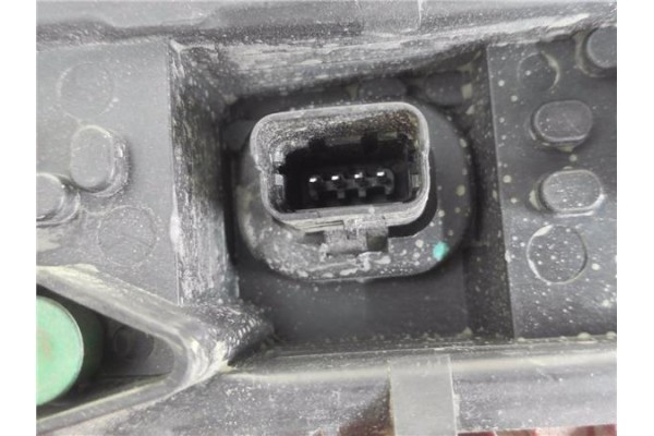 Recambio de piloto trasero derecho para peugeot 5008 1.6 premium referencia OEM IAM 9672666680  