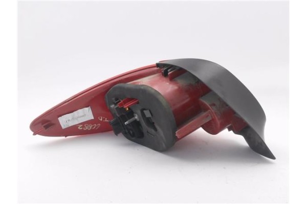 Recambio de piloto trasero derecho para peugeot 206 cc cabrio-coupé 1.6 16v referencia OEM IAM FR25630803  