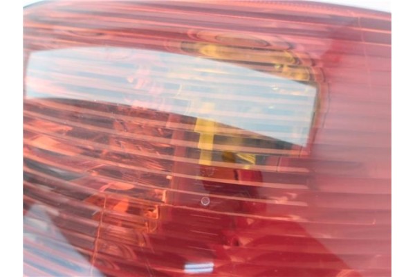 Recambio de piloto trasero derecho para peugeot 206 cc cabrio-coupé 1.6 16v referencia OEM IAM FR25630803  