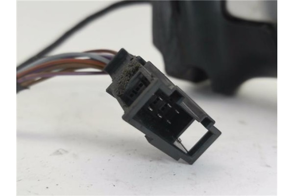 Recambio de retrovisor electrico derecho para seat leon (1m1) 1.6 referencia OEM IAM 1M0857934  