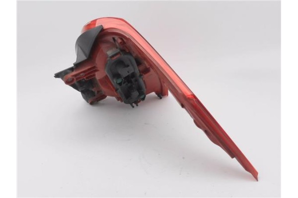 Recambio de piloto trasero izquierdo para peugeot 5008 1.6 premium referencia OEM IAM E208191  