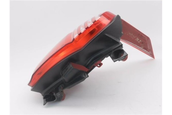 Recambio de piloto trasero izquierdo para peugeot 5008 1.6 premium referencia OEM IAM E208191  